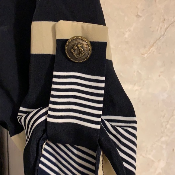 Shift dress - Picture 2 of 3